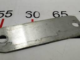 2Пластина (прокладка) основания гребня бампера переднего Tesla model S 1017659-00-A