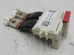2Разъём низковольтный 12 V от DCDC к основной батареи Tesla model 3 1077114-10-E