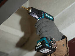 Аккумуляторная дрель-шуруповерт Makita DF332DWAE