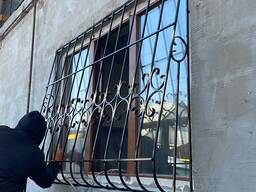 Алматыдағы терезелерге арналған дәнекерленген торлар