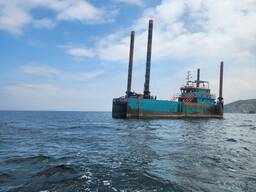 [Баржа самоходная ] , самоподъемная продам в Стамбуле, самоходная самоподъемная баржа прод