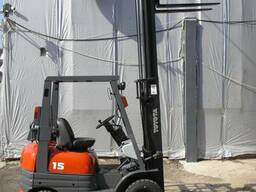 Бензиновый вилочный погрузчик Toyota 6FG10