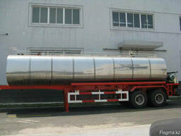 Битумовоз-полуприцеп.