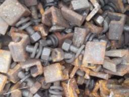 Болт клеммный М22х75 в сборе