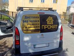 Брендирование авто, наклейки на авто