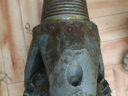 Буровые трех шарошечные долота III-93 СЦВ, ТЦВ