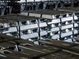 Цинковые слитки