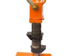 Домкрат гидравлический путевой ДГП 10-200