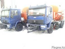 Комбинированная (подметальная, поливомоечная машина) Камаз