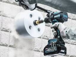 Аккумуляторная дрель-шуруповёрт XGT Makita DF001GZ