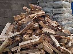 Дрова в мешках береза пилим деревья