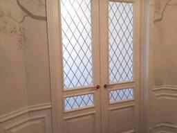 Двери из массива (дерева)