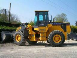 Фронтальный погрузчик XCMG ZL50GL.