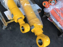 Гидроцилиндр рукояти Doosan S300LC-V 440-00257B