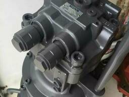 Гидромотор поворота на Hitachi ZX180