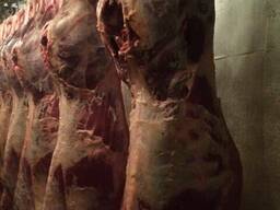 Говядина 1 категории замороженная, полутуши