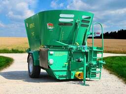 Измельчитель-смеситель-раздатчик кормов ИСРВ-12