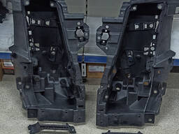 Корпус фары, с кронштейном\ Volvo V3 FH 12/16