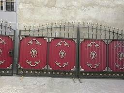 Кованные и ажурные ворота с калиткой