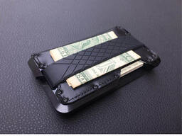 Кожаный бокс для карт, документов "Открывашка"- кардхолдер/Картхолдер/