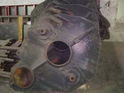 Кожух зубчатой передачи левый и првый 5ТН.300.871 и 5ТН.300.872