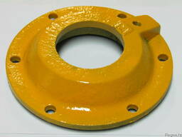 Крышка поворотного редуктора на автокран