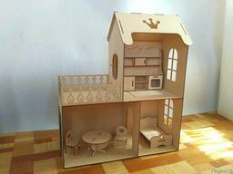 Кукольный дом с мебелью
