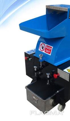 Лабораторный измельчитель пластика