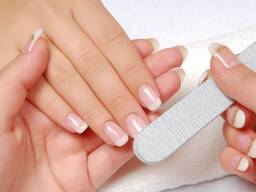 Ламинирование ногтей