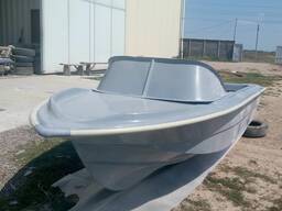 Лодка стеклопластиковая Тайгер