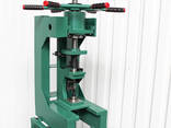 Механический винтовой пресс 5 т для кернения крестовин карданов - фото 2