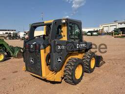 Мини-погрузчик John Deere 320D - 2012 г. , Доставка в Казахстан