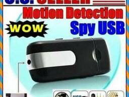 Мини видеокамера флешка U8