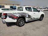 Mitsubishi L200 2, 4L V4 4x4 GLX Бензин КПП Механика 2024 model - фото 1