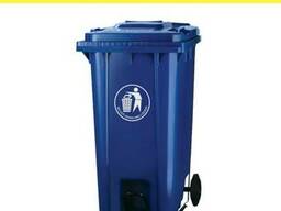 Бак мусорный 120 литров.