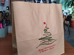 Новогодние бумажные пакеты