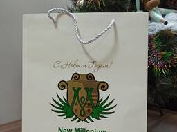 Новогодние пакеты с лого для корпоративных клиентов.