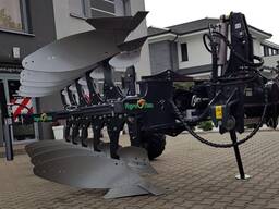 Оборотный плуг AgroTom DS (Польша)