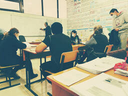 Обучение в автошколе 8000!