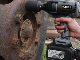 Очень мощный гайковерт для СТО мощнее чем Makita, Dewalt, Зубр и др