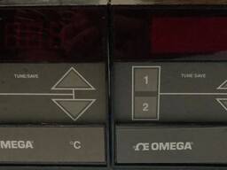 Omega CN5052J Temperature Controller Lot Of 2