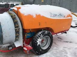 Опрыскиватель Садовый 2000 литров Прицепной