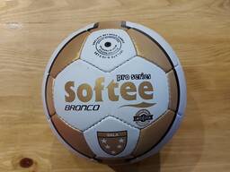 Оригинальный футзальный мяч "Softee" Bronco для мини-футбола. Size 4.