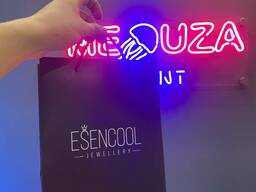 Пакеты с логотипом