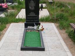 Памятники из гранита на одного