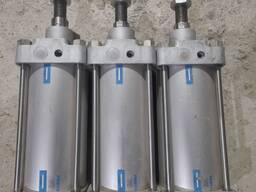 Пневмоцилиндр Festo