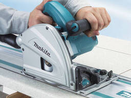 Погружная дисковая пила Makita SP6000