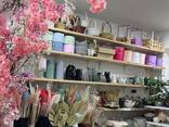 Продается действующая цветочная студия в самом центре Алматы (Арбат) - фото 6