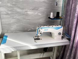 Промышленная швейная машинка JACK