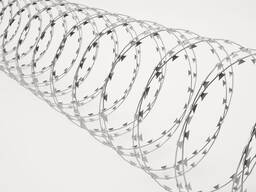 Проволока колючая спиралевидная ОКС D_бухты= 300-1700 мм, L= 3-72 м в Актобе
